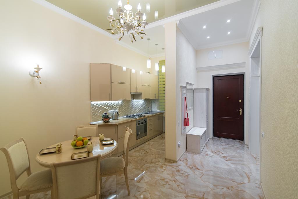 Vip Apartment In The Very Center Of Odessa With Sea View Exterior foto